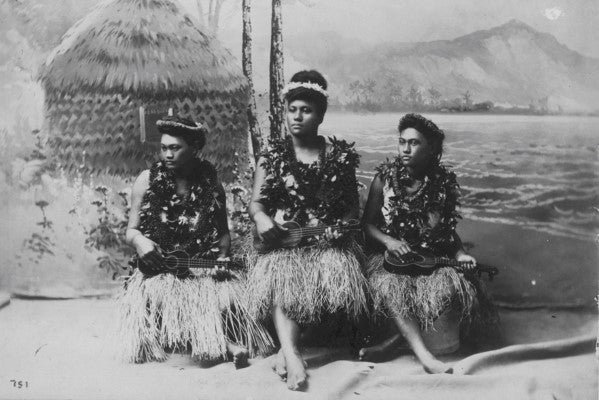Hula Tänzerinnen mit Ukulele