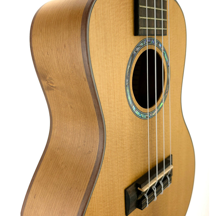 Baton Rouge rECO Series Fichte/Vogelaugenahorn Konzert Ukulele (UTBM-C) #155212