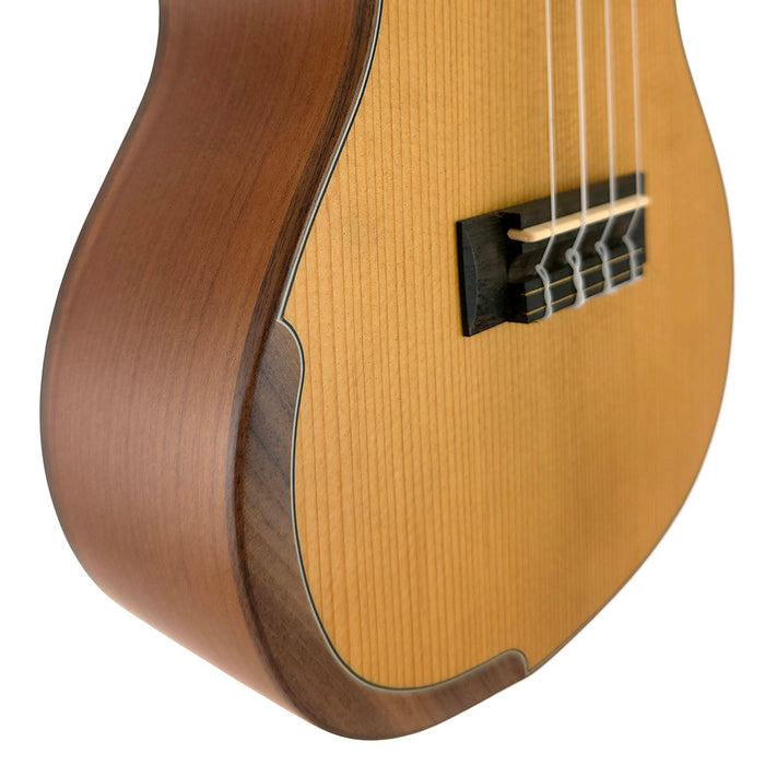 Baton Rouge rECO Series Fichte/Kirsche Konzert Ukulele (UTC-C) Armrest