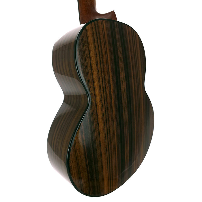 Flight Maia Steel String Bariton Ukulele mit Tonabnehmer