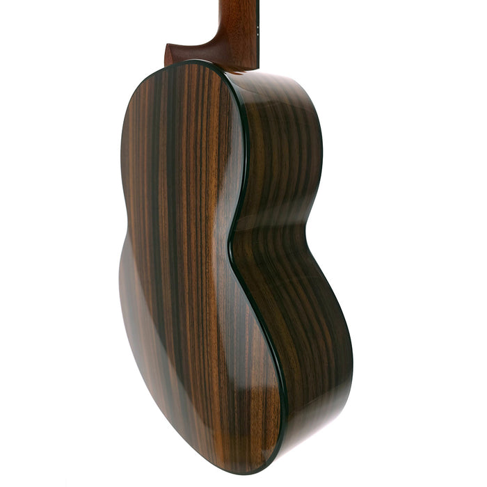 Flight Maia Steel String Bariton Ukulele mit Tonabnehmer
