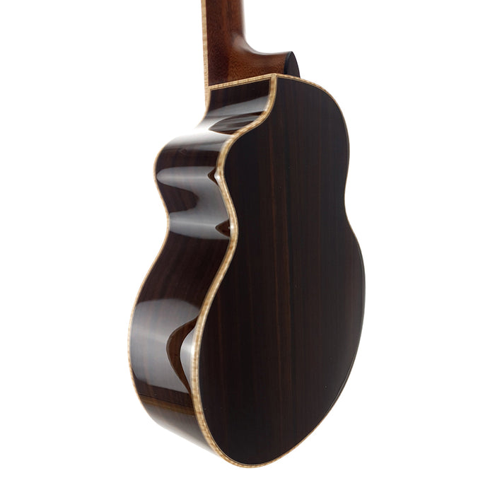 L. Luthier Le Rose Tenor Ukulele mit Tonabnehmer #2308245 side back
