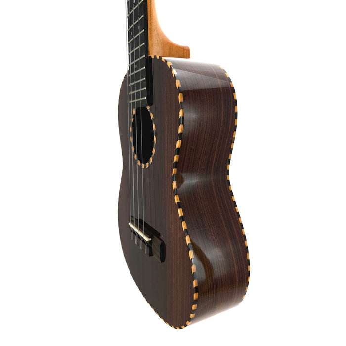 Seitliche Ansicht der Millar BR 260 WG Tenor-Ukulele