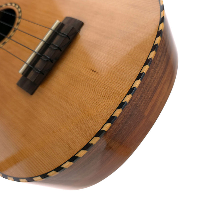 Millar CD-240W Massive Zeder/Palisander Konzert Ukulele (#06082221) Detail