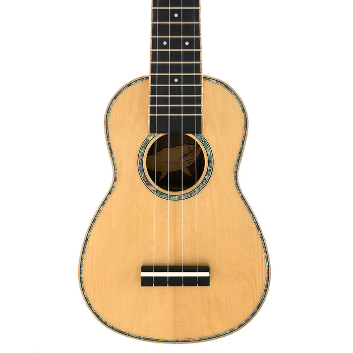 Millar Custom Sopran Longneck Ukulele aus Bearclaw Spruce und Black Walnut #009