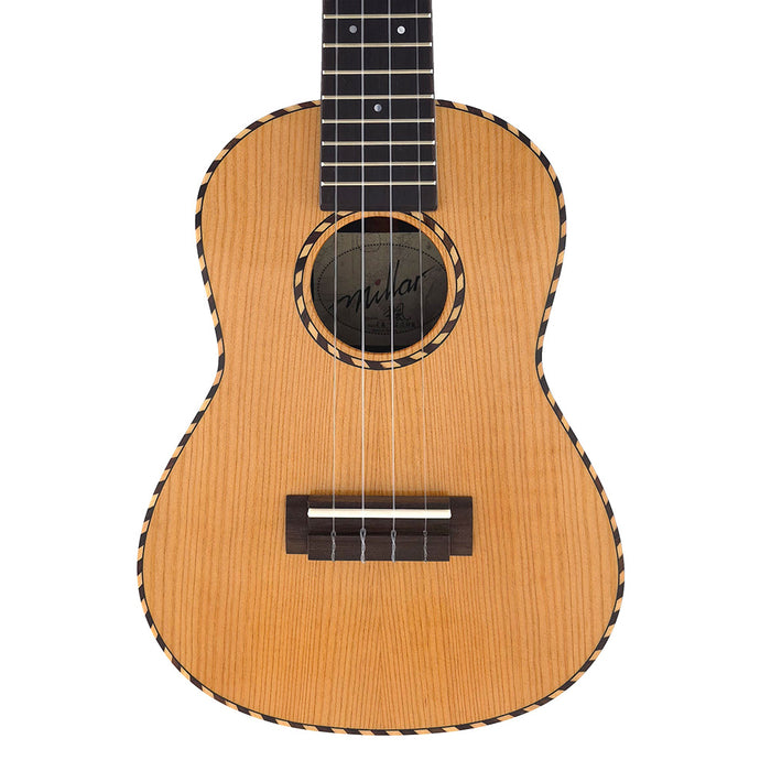 Vorderansicht der Millar TK-240W Konzert-Ukulele