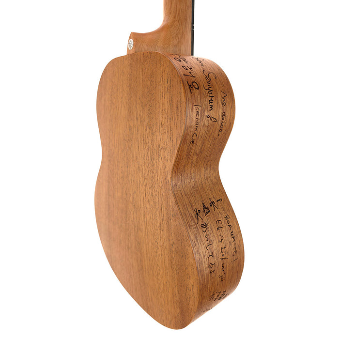 TODO "Love" Mahagoni Tenor-Ukulele hinten rechts