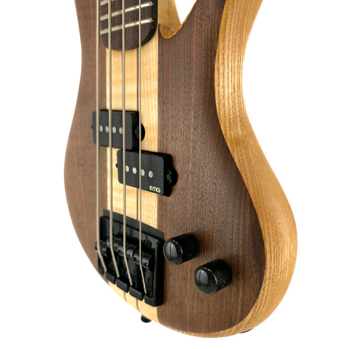 Taju Esche/Tineo P-Style Solid Body Short Scale Bass